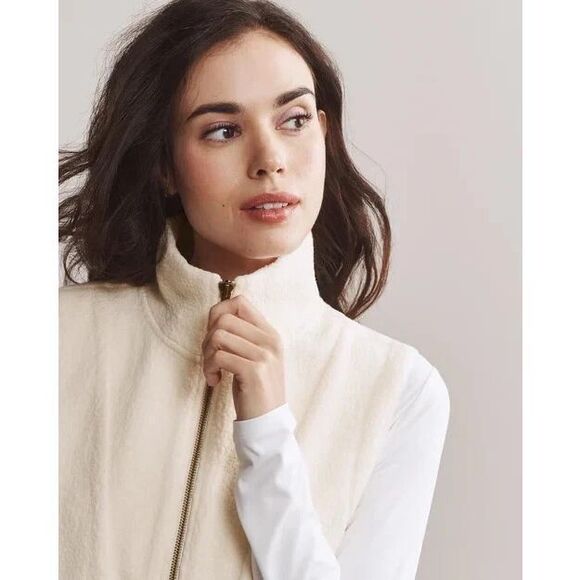 NEW $128 Rhone Women's Aloftfleece Vest in Cream size Large - Picture 5 of 9